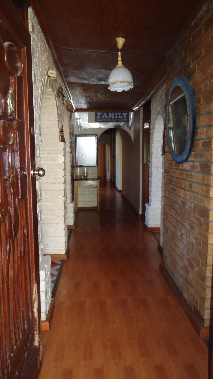 4 Bedroom Property for Sale in Pineview Western Cape